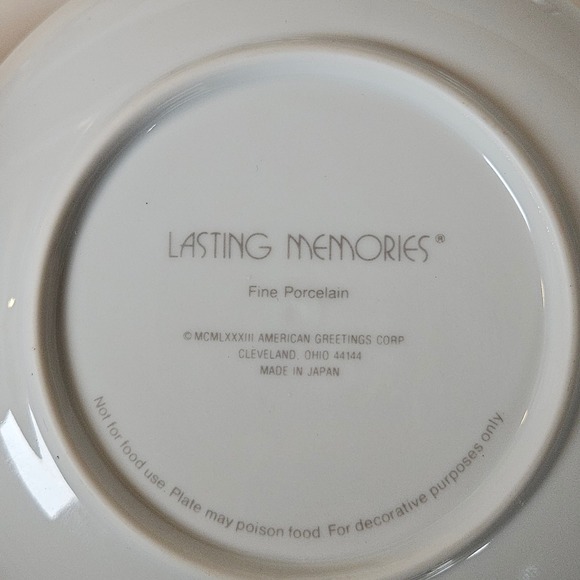 VTG Collectible Decorative Plates Set Mother Love Floral Sentiments Gold Rim - Picture 4 of 9